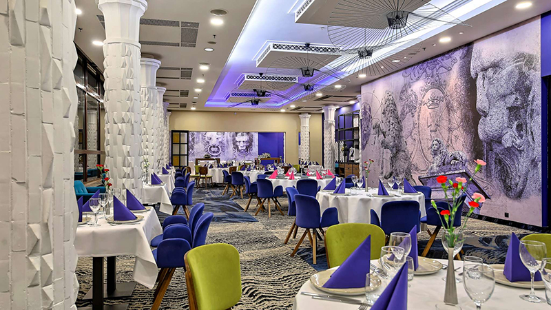 Restaurang i bltt och grlns - Hotell Mercure Gdansk Stare Miasto