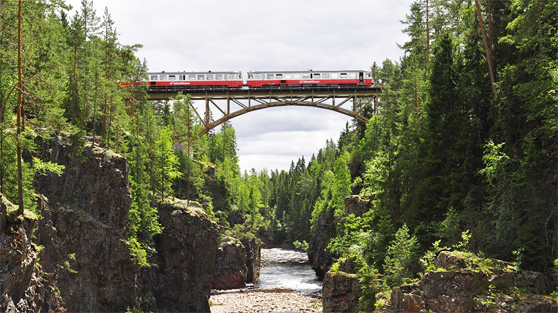 Inlandsbanan med natur & kultur